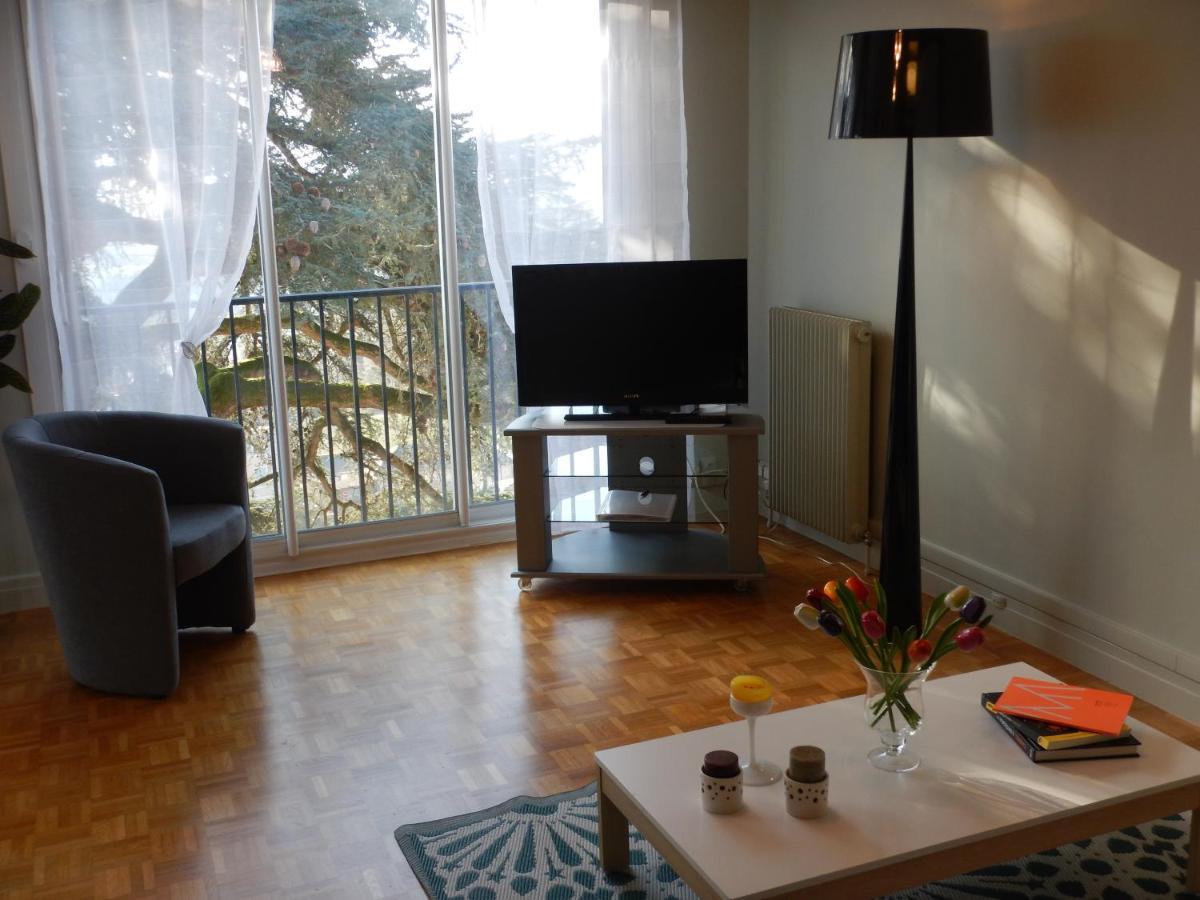Studio Quartier Chateau - Wifi - Garage Individuel A Cle - Electromenager Complet Pau Exteriér fotografie